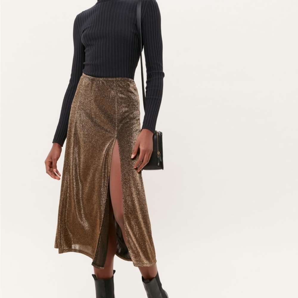 Elegant Gold Skirt